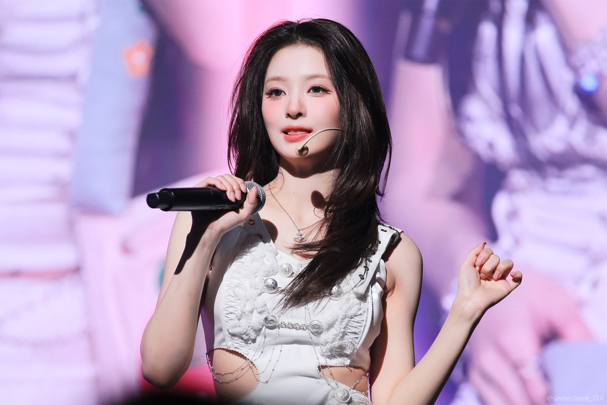 undecided tweet media