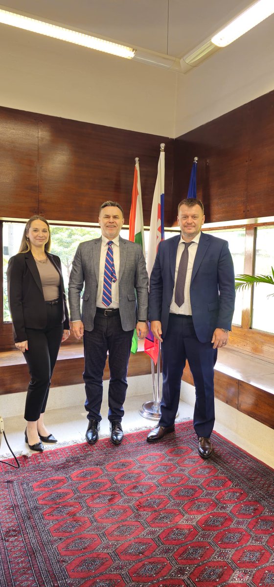 RobertMaxian's tweet photo. Another example of ๐ฎ๐ณ๐ธ๐ฐ cooperation in AI - HILBI https://t.co/DQ88xTKWdV a new generation of digital healthcare solutions improving efficiency, accessibility and patient outcomes. Already well established across all ๐ฎ๐ณ through their Pune office #AI #DigitalHealth #IMedTech https://t.co/RYHuOW22R2