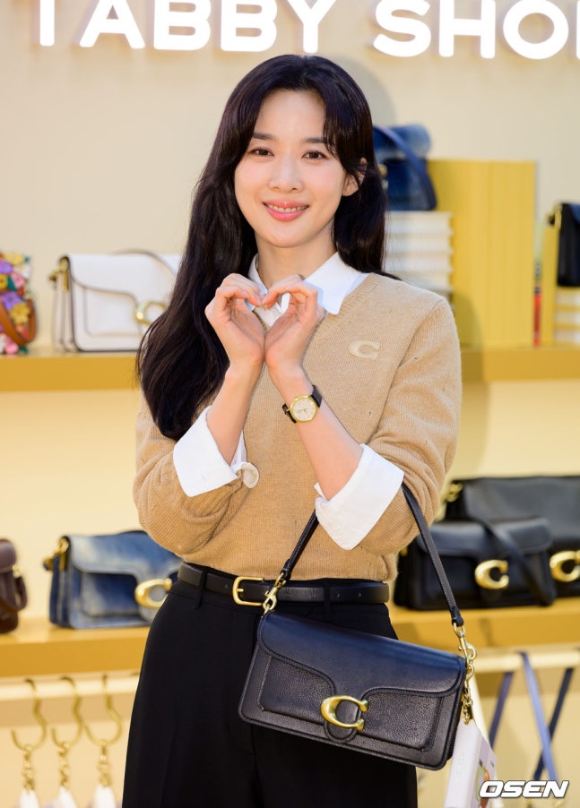 PHOTO】少女時代 ソヒョン＆イ・チョンア「COACH」のイベントに出席
