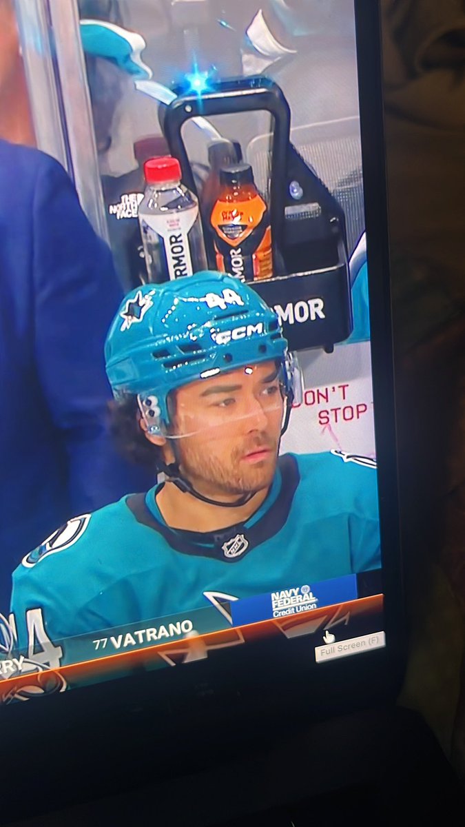 x - pluto 🦧🏒 tweet media