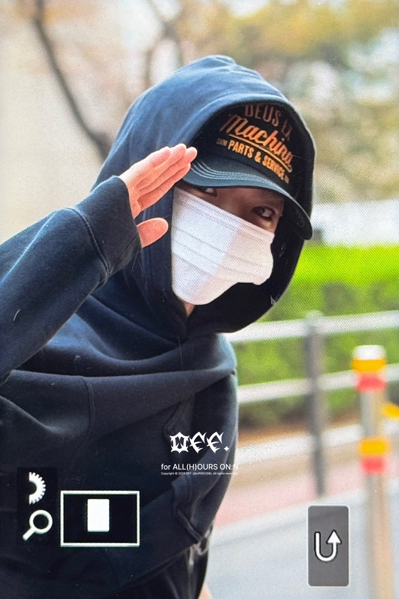 𝗢𝗙𝗙. tweet media