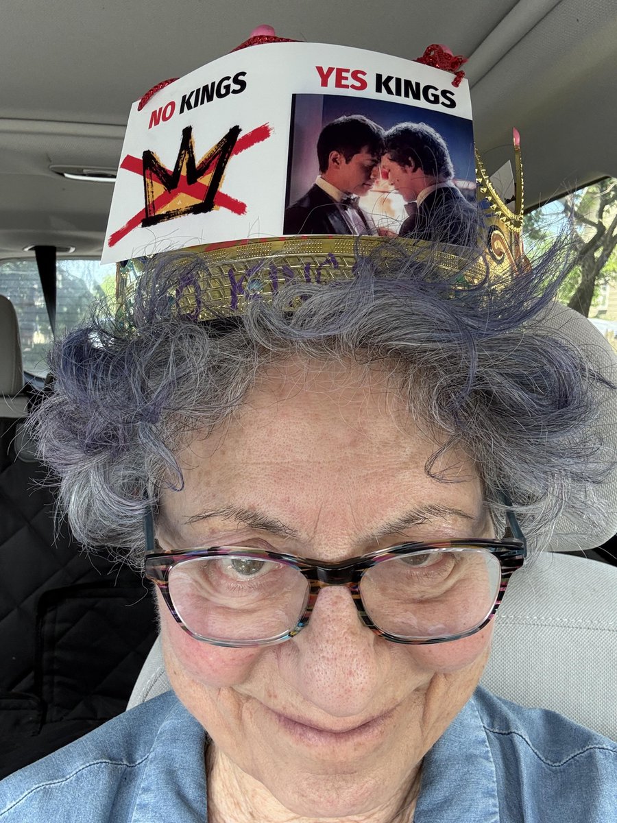 interest banker tweet media