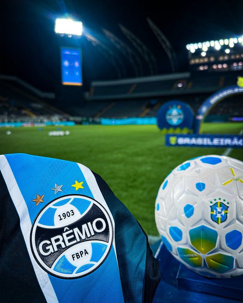 PRA CIMA, TRICOLOR! 🇪🇪💪🏾 Agora é entrar em campo e lutar pela vitória a todo momento. Bora!

#PALxGRE #Brasileirão2026