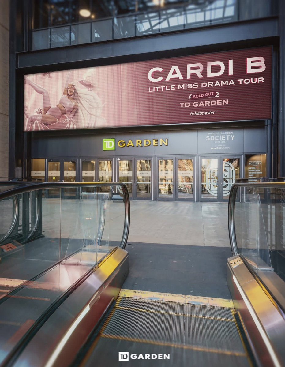 Cardi B | Updates tweet media