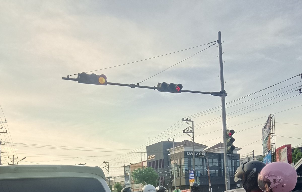 riyan elek tweet media