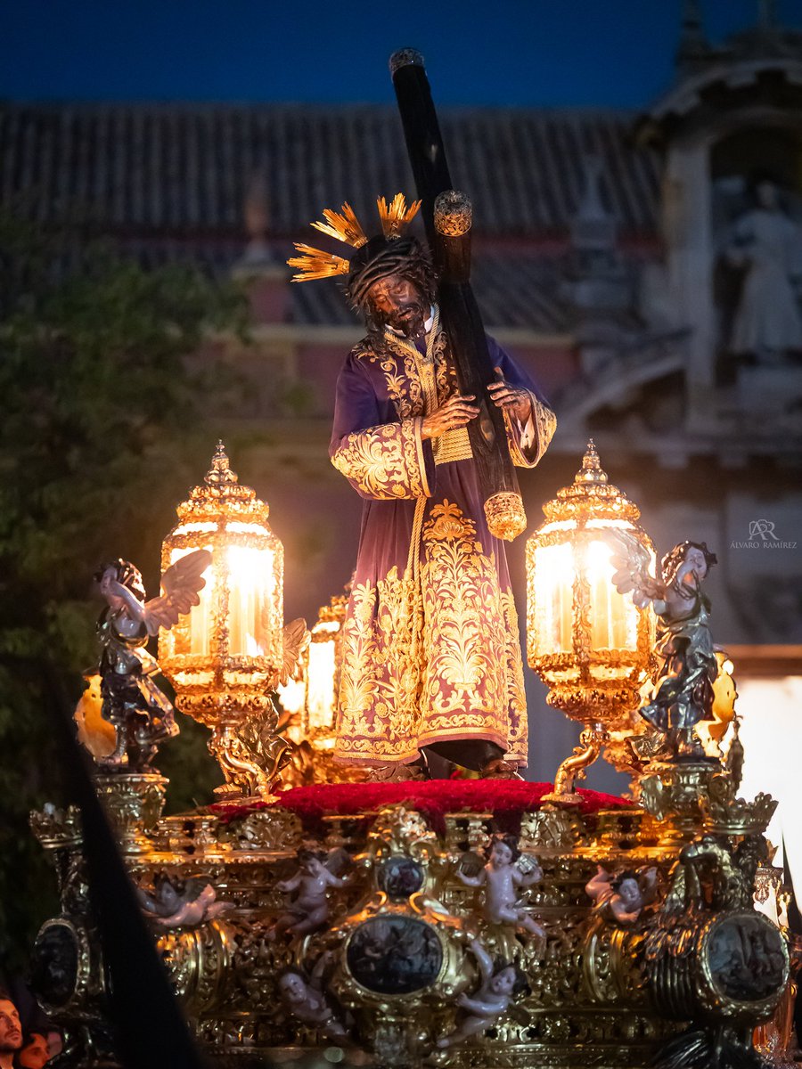 Su Majestad, el Hijo de Dios, ya camina por las calles de Sevilla

<a href="/HdadGranPoder/">Hermandad Gran Poder</a>

#SemanaSanta2026 #SSanta2026 #Madruga #GranPoder #TDSCofrade