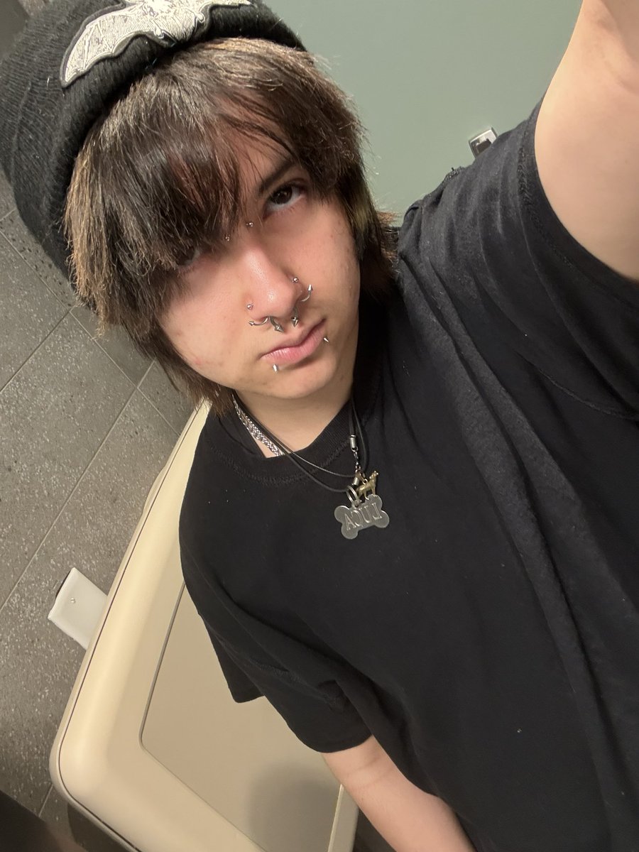 ‧˚꒰🦴୭ ˚. ᵎᵎ ` Luca` ˎˊ˗ tweet media