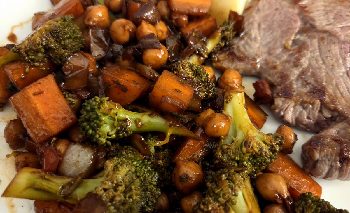 lygia maria tweet media