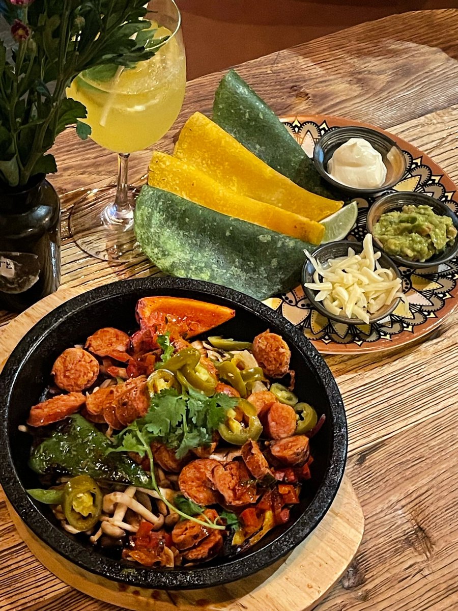 Franklin L. Foster tweet media