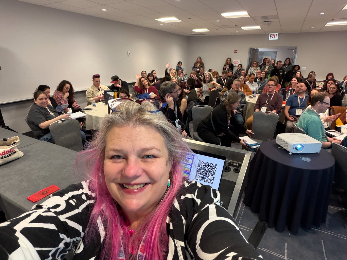 KerryParrishArt's tweet image. This was the BEST PetchaKucha ever!  It was a packed house.  This year's NAEA26 conference was spectacular!! 

This year, we were lucky enough for @claudiozavalajr and @wezirthindwa to join us as special guests!
@adobeforedu #adobeeducreative #adobeexpress #podcasting