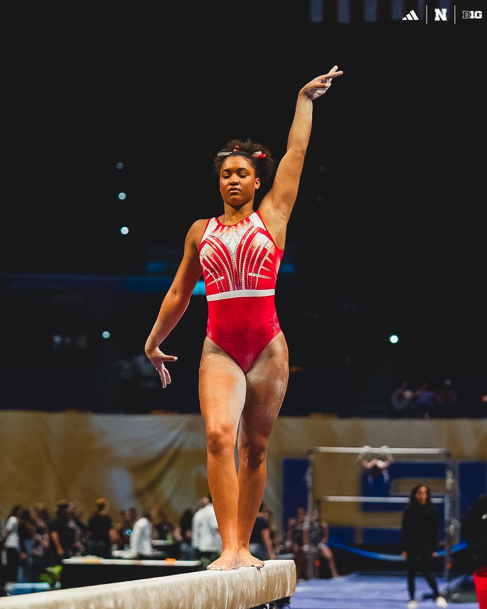 HuskerWGym's tweet image. GO BIG RED. 

#Team51 | #GBR