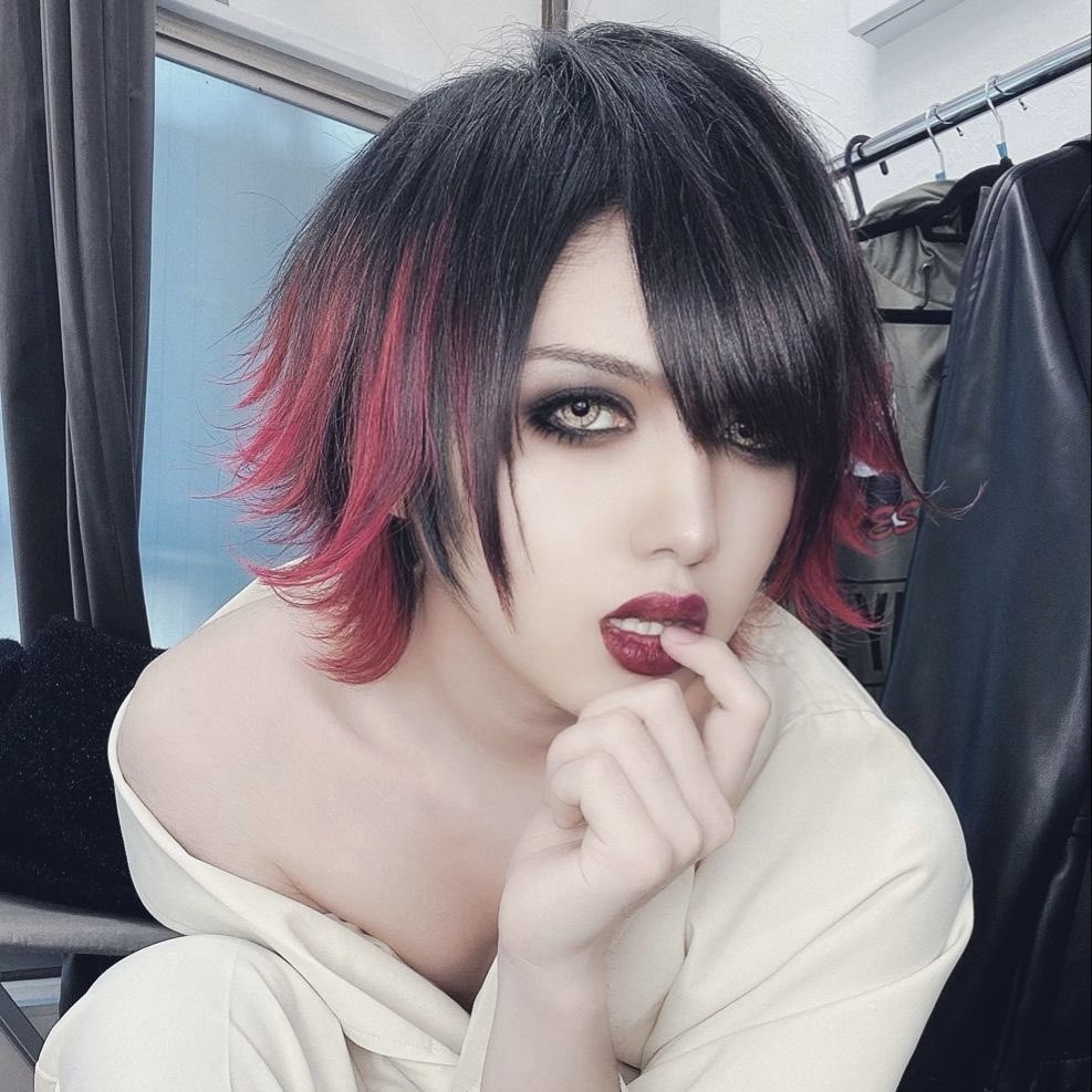 sofii IS SEEING FUKURO 10/18 🦉🎹🌻 tweet media