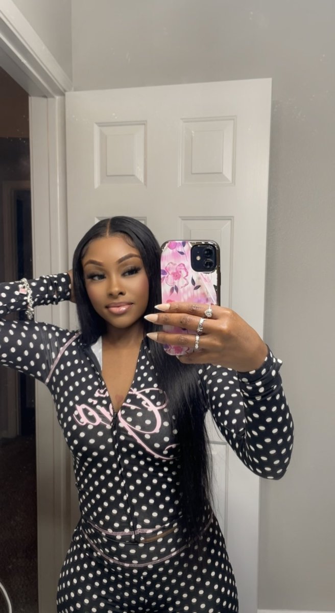 Brittany💋 tweet media