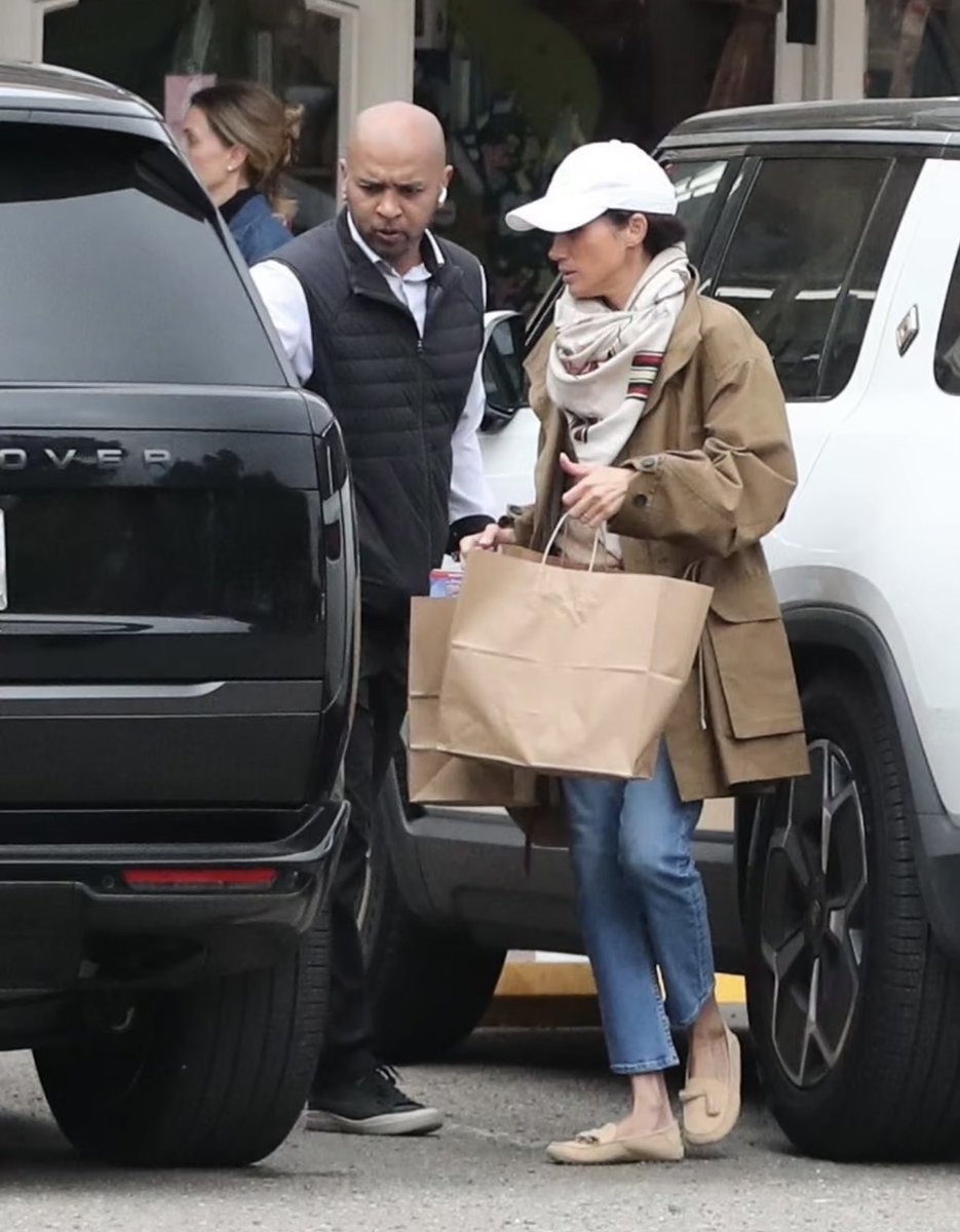 live and let live: #//DuchessofSussex. tweet media