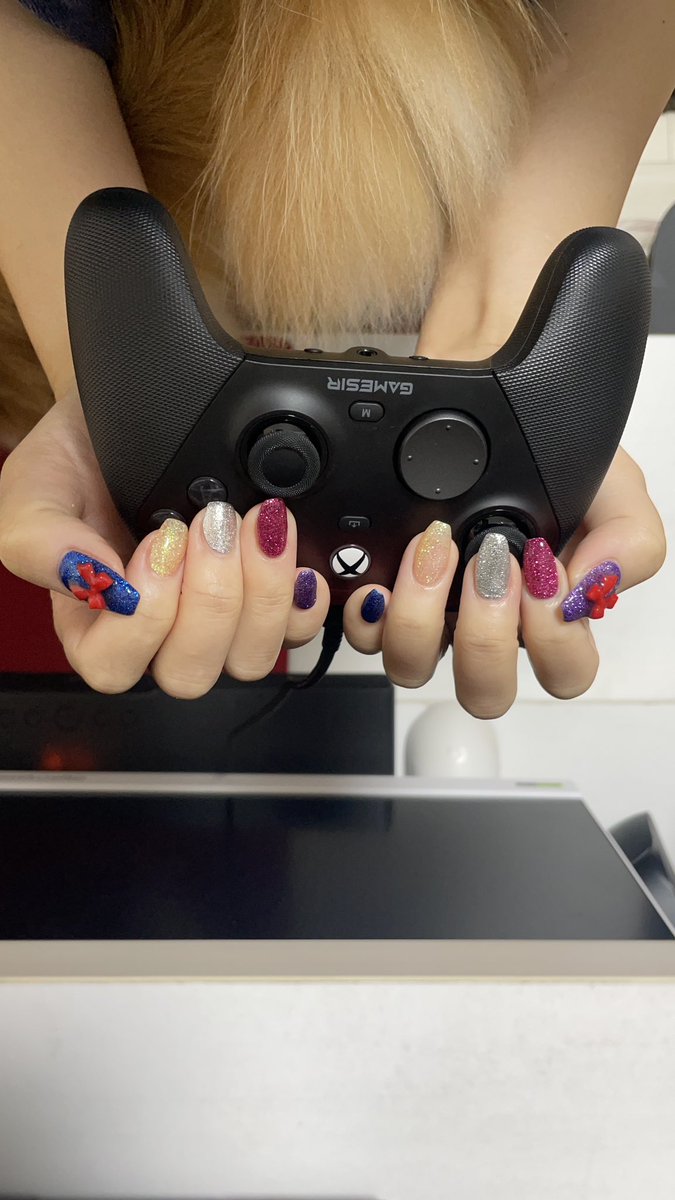 aoharusanta's tweet photo. 4月！
FanCy-カラーネイルしやした💅
#猫のしっぽを添えて https://t.co/iHMQ0kNInN