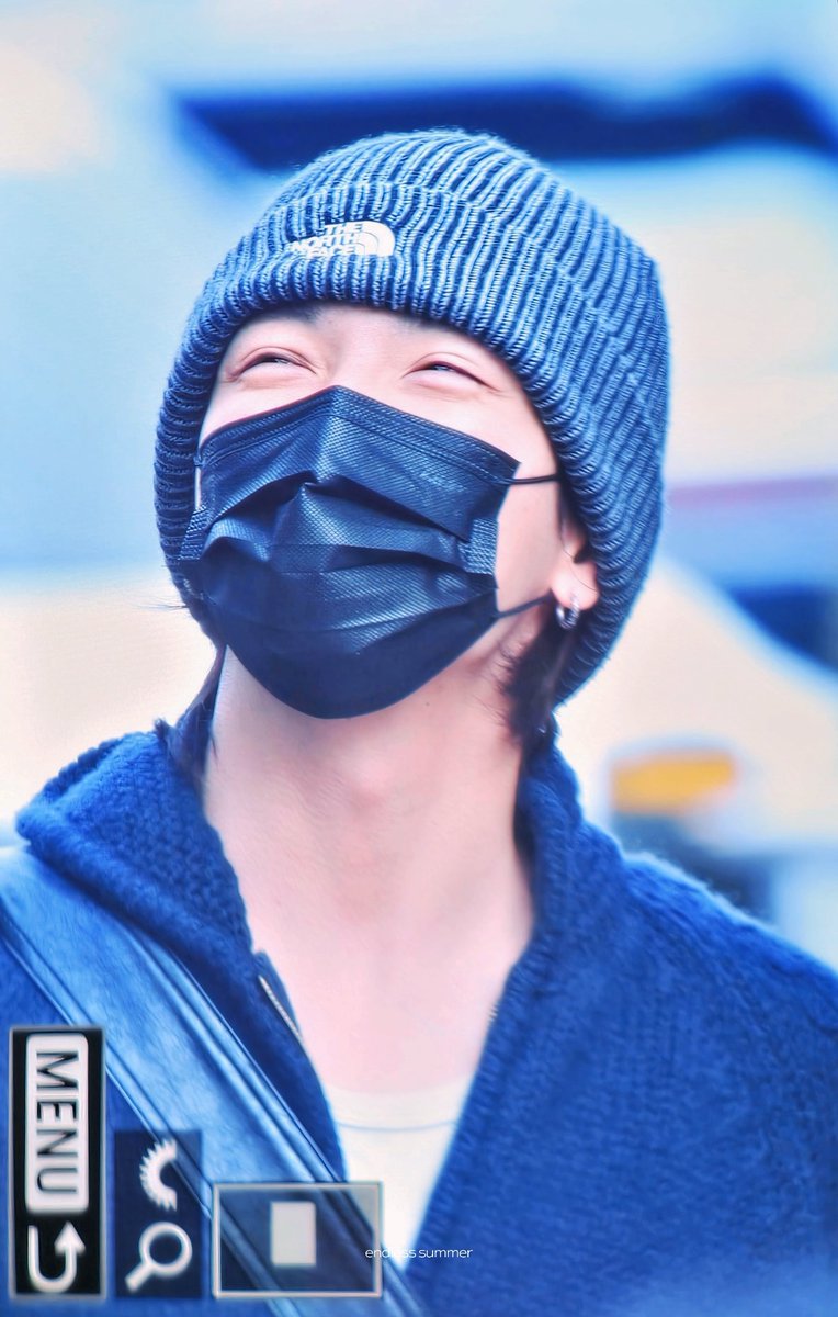 𝚎𝚗𝚍𝚕𝚎𝚜𝚜 𝚜𝚞𝚖𝚖𝚎𝚛 tweet media