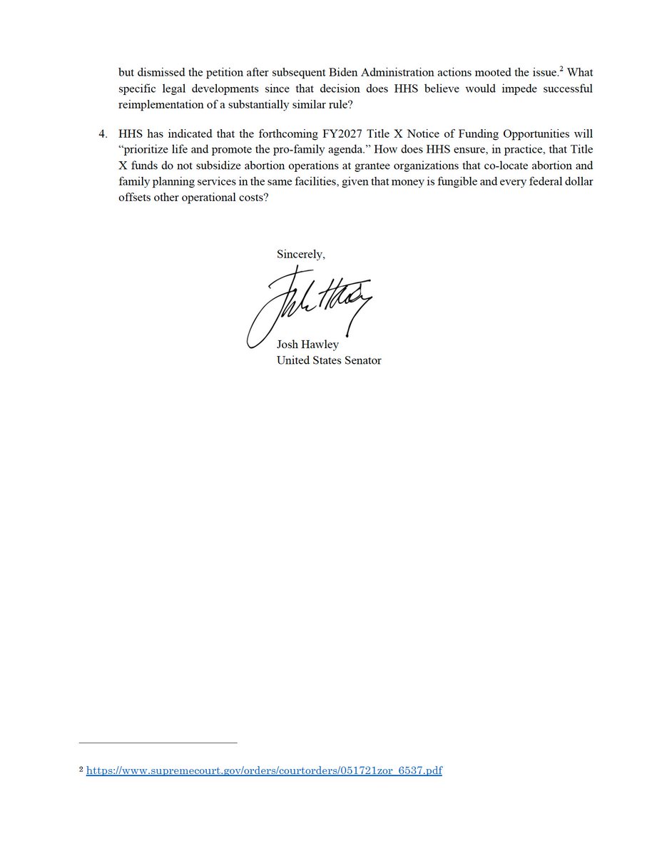 Josh Hawley tweet media