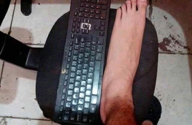 Novachrono tweet media