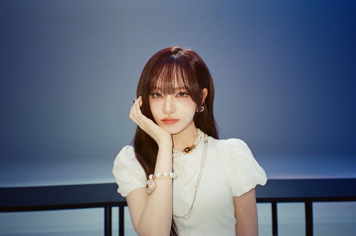 필름카메라로 기록한 3월의 추억📸 4월에도 쭈욱 엠투와 함께해요❣

#리즈 #LIZ #リズ 
#아이브 #IVE #アイヴ