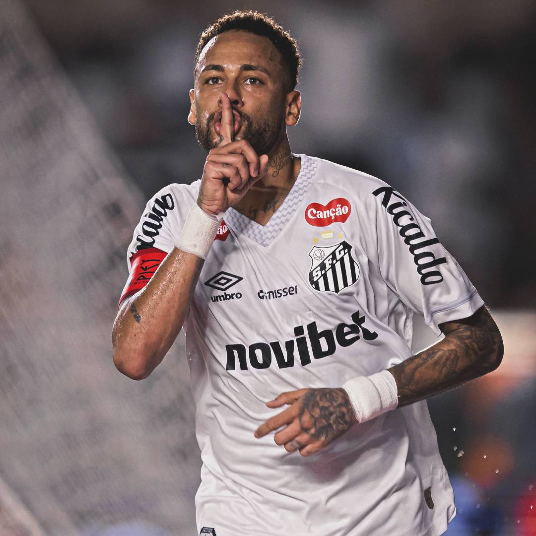 R10 Score tweet media