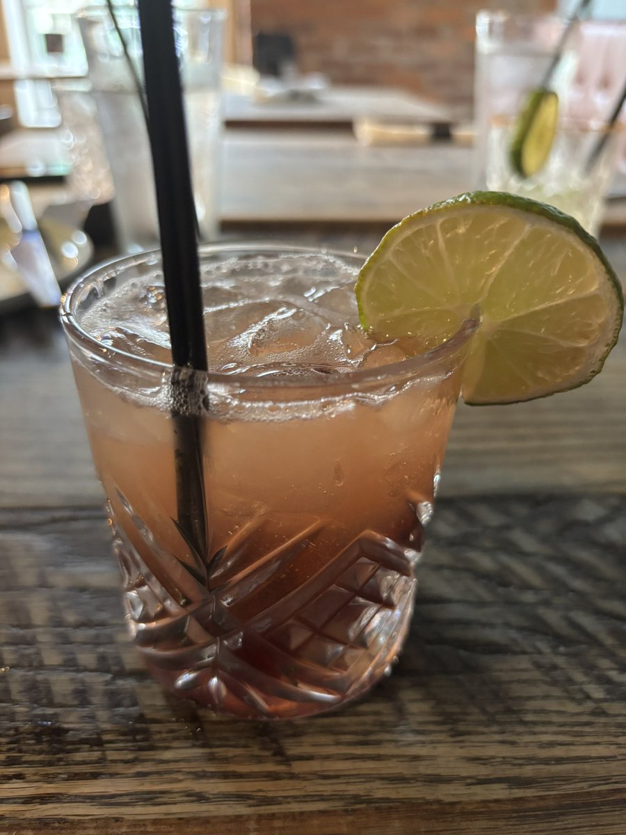 Max Rebo 🫡 ❤️💙(Parody) tweet media