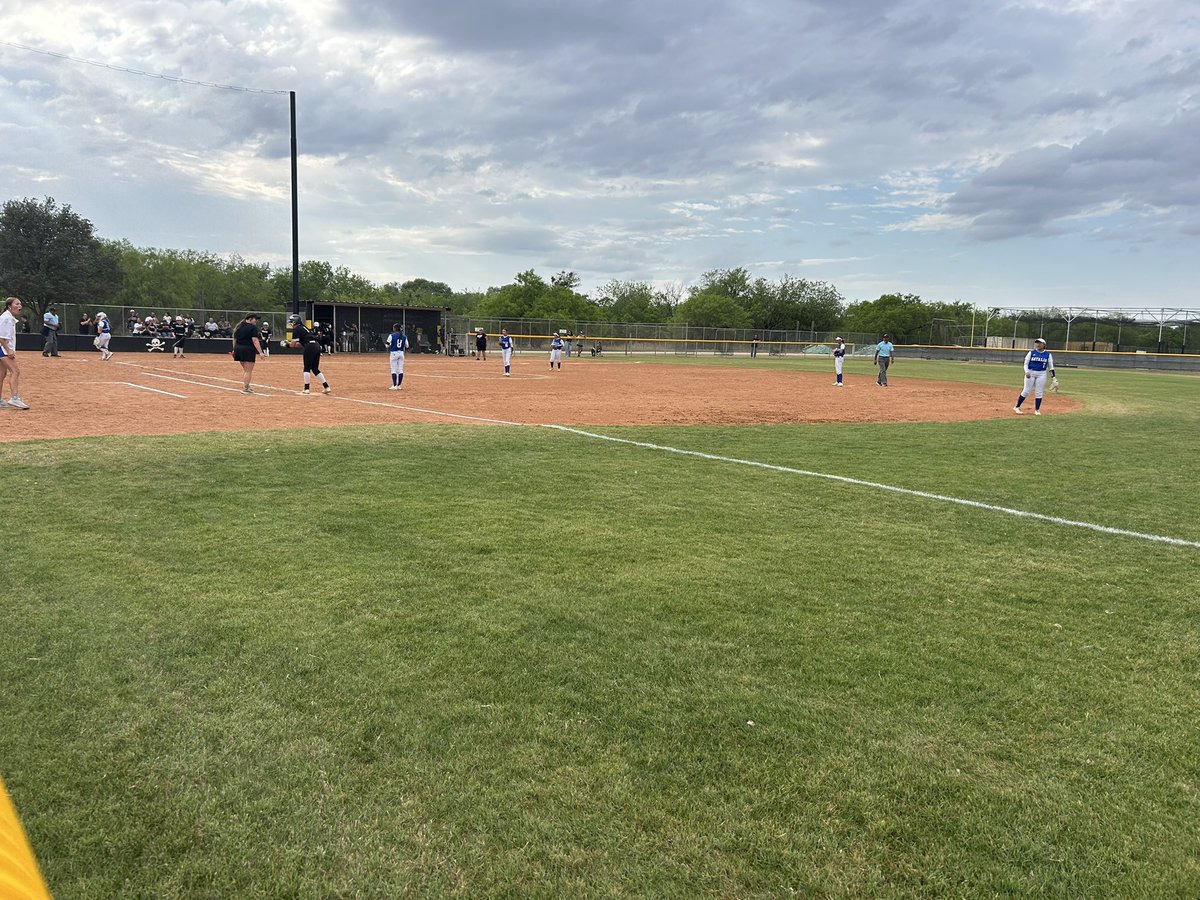 Jason Reynolds tweet media