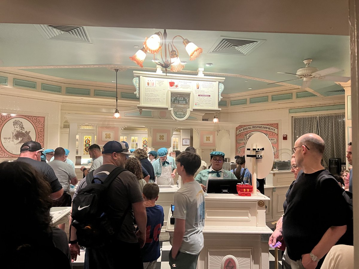 Darin Zoccali tweet media