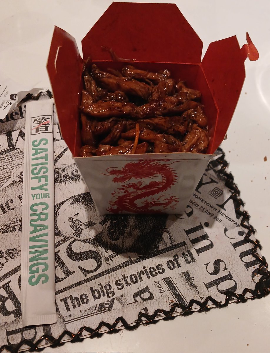 Hámster sin pelo tweet media