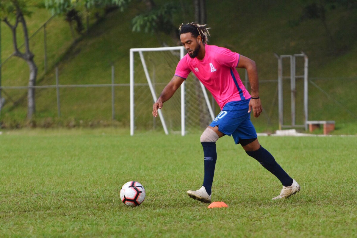 Masconazo.com tweet media