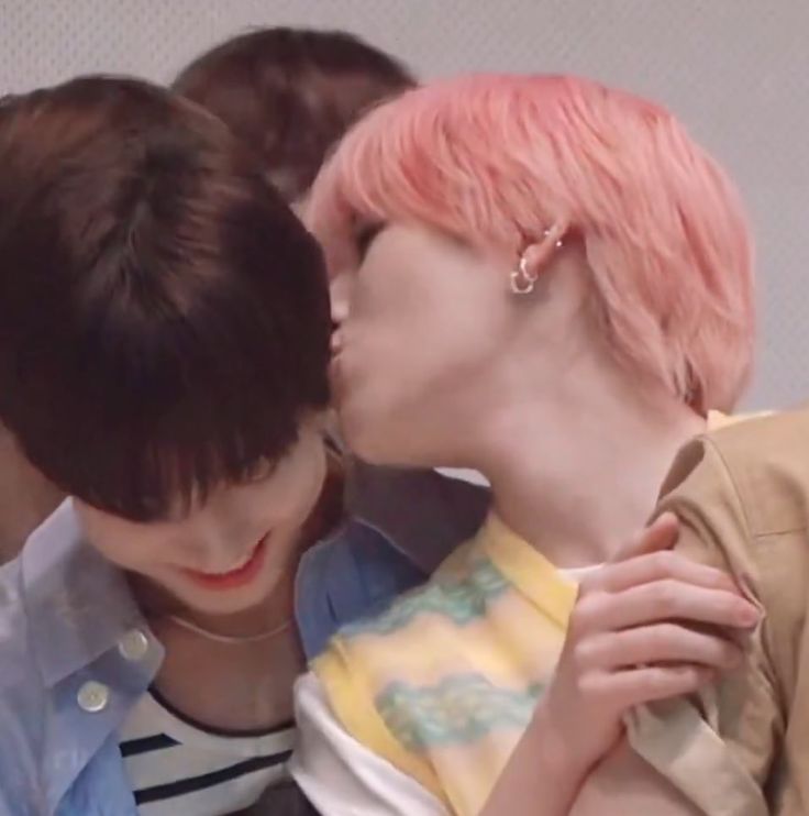 제니비 𝖔𝖓 𝕱𝖎𝖗𝖊 tweet media