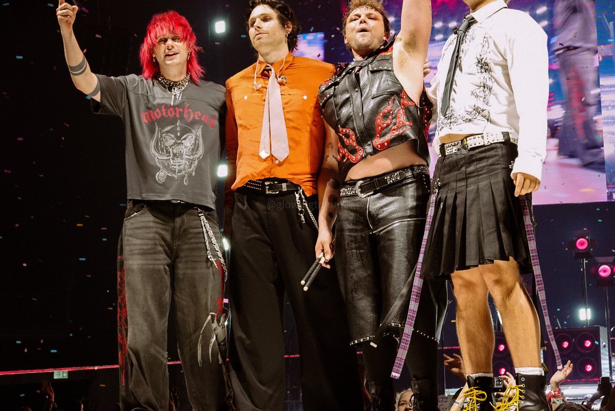 5SOS UPDATES ★ tweet media