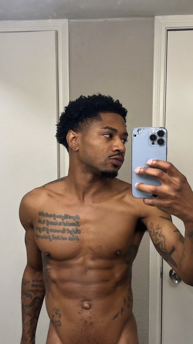 Dominique tweet media