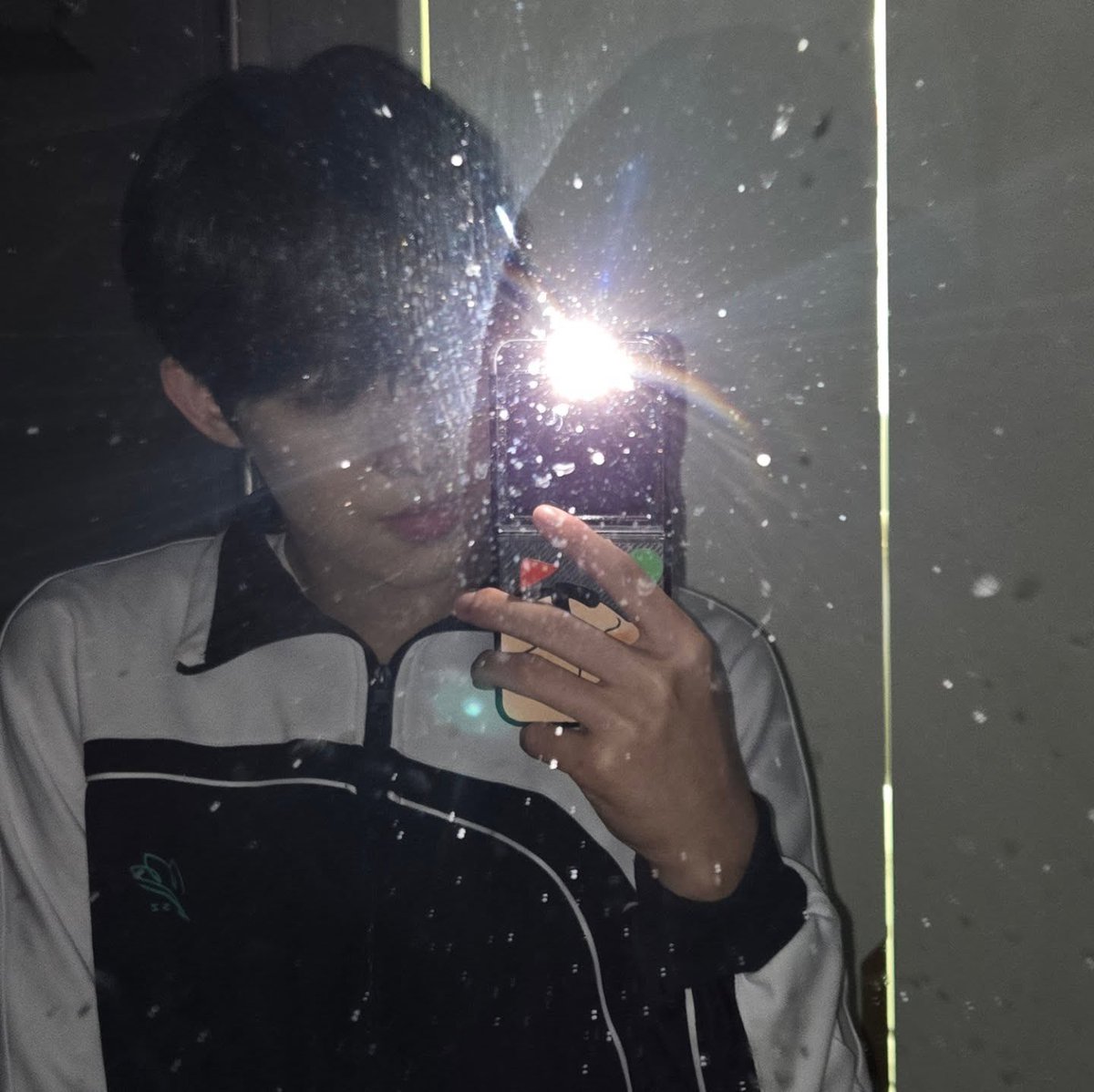 꿈에서라도 보고싶다 tweet media