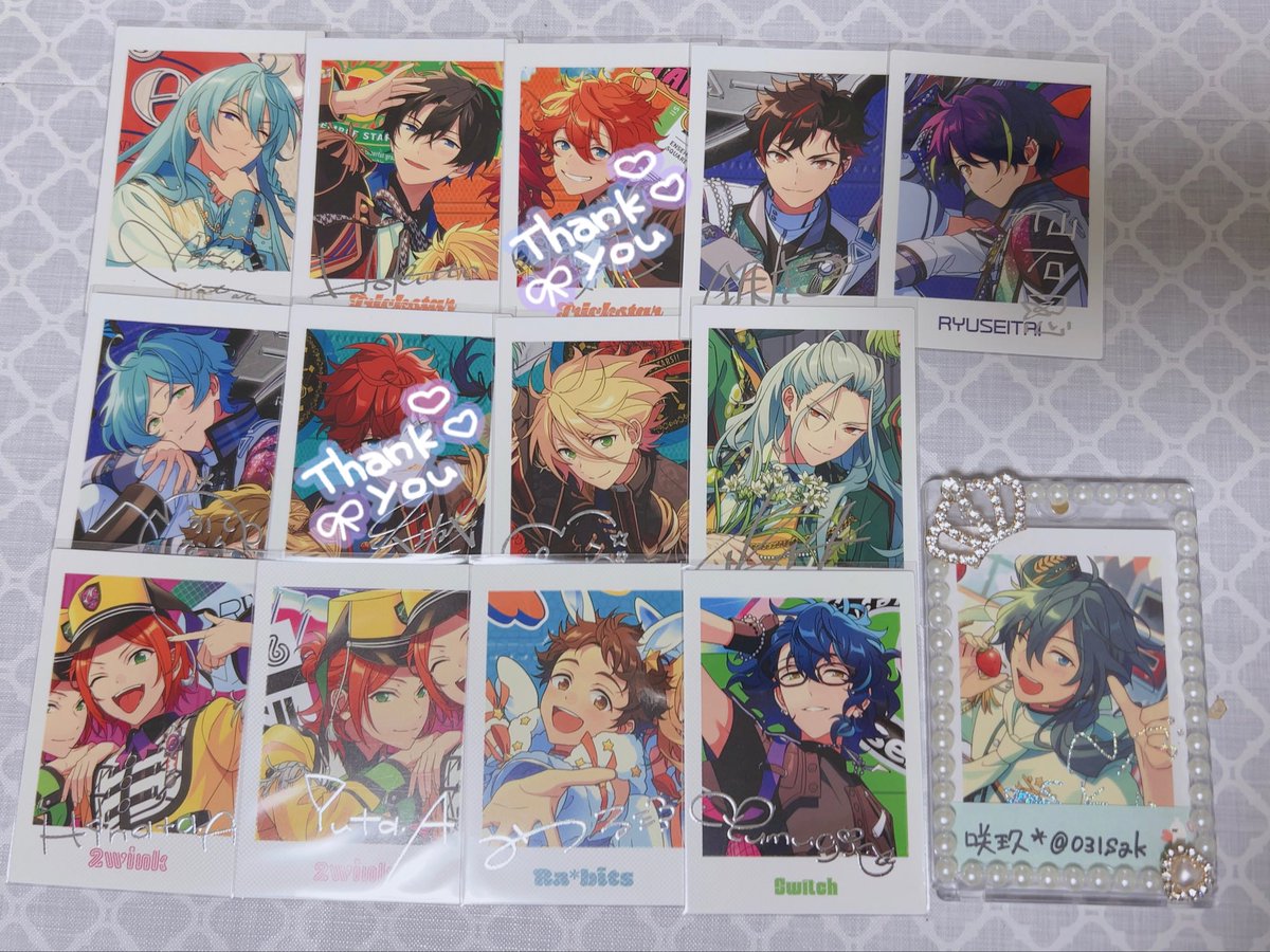 031Sak's tweet photo. 【交換】あんスタ 10周年 特典 ぱしゃっつ

譲￤画像1~3

求￤10周年 画像4＞特典 ニキ､嵐
ﾎﾟｽｶ 200円/枚(+送料)

・特典/TRIP↔️周年⭕️
・ﾎﾟｽｶ↔️ぱしゃっつ2
・後日池袋手渡し＞郵送
・検索からもお気軽にお声かけください https://t.co/OSdXLDsGsX