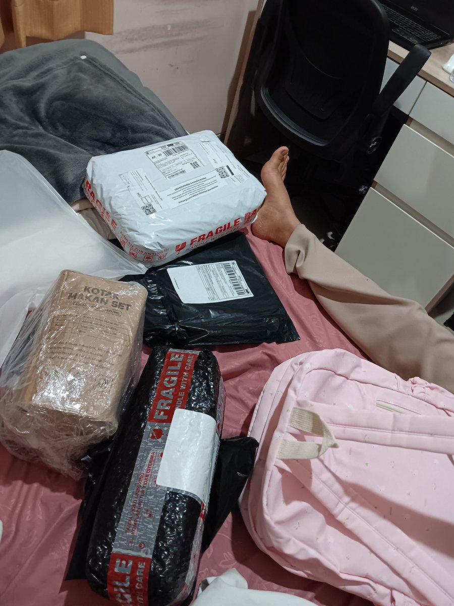 kallissss tweet media