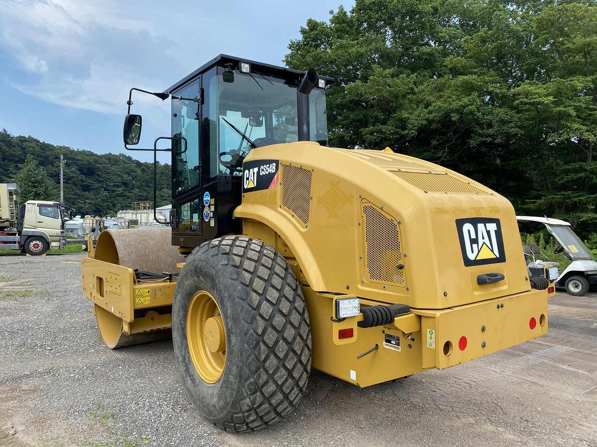 r_engineering2's tweet photo. 【販売中の重機紹介】
CAT CS54B
2019年式/487hr
強力な振動力で、現場の締め固め品質を支えます。
写真・詳細はこちらから👇
https://t.co/9jJ0PwCq8i
ご質問はDMでお気軽に💬
#重機 #中古 #建設機械 #UsedExcavator #振動ローラー #caterpillar #キャタピラー #CS54 #締固め #重機販売 #栃木県 https://t.co/1LhEUvxZhV