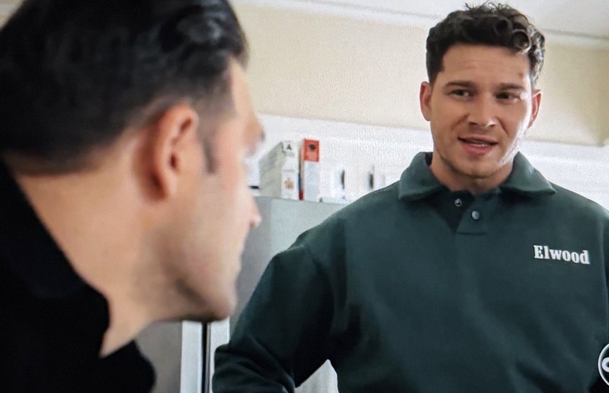 dalia☕️ 911 SPOILERS tweet media