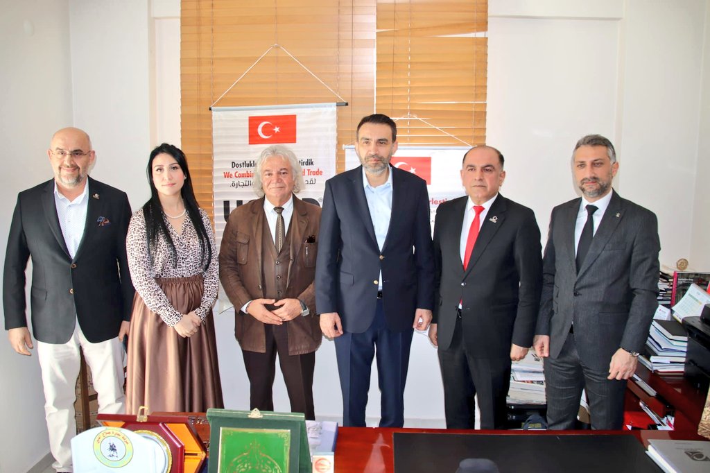 nevafkilic's tweet photo. USİAD olarak Akparti Mersin İl Bşk Sn Adem Aldemir ve İl Yönetim Kurulunu,Yenişehir İlçe Bşk. Sn Seyidhan Kartal ve  İlçe Teşkilatını Derneğimizde ağırlamaktan büyük memnuniyet duyduk.Genel Kurulumuzun ardından hayırlı olsun temennileri için çok teşekkür ederiz.#usiad #nevafkılıç https://t.co/pBYz04HAFl
