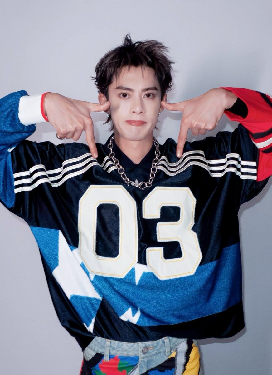 王鹤棣 tweet media