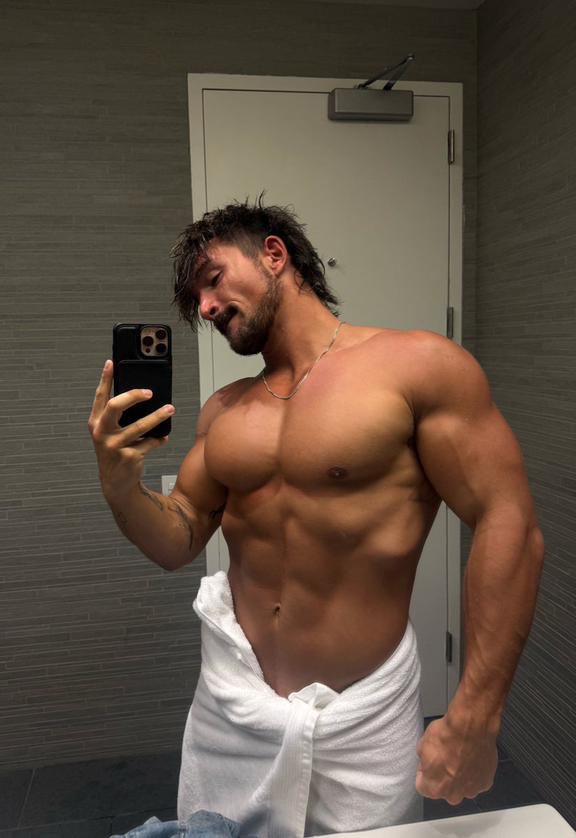 frankie tweet media
