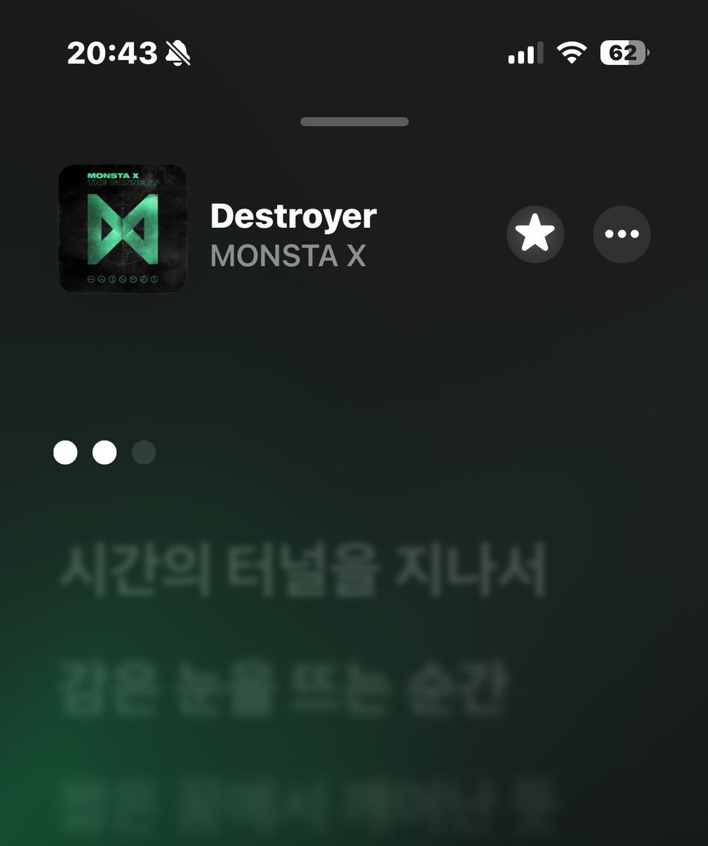 jamaldhsh's tweet photo. pressed shuffle and this played #bestsongever #goat #ilovemonstax #destroyer https://t.co/w0PGntl3Rj