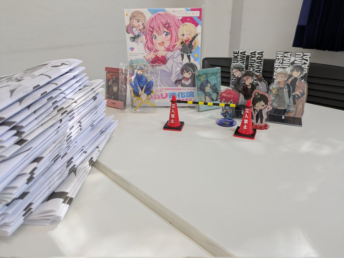 mmk634's tweet photo. おはようございます！
武蔵大学漫画研究会です。
本日より新歓スタート！
3222教室で皆さんをお待ちしております！ https://t.co/VyxpifI9l3