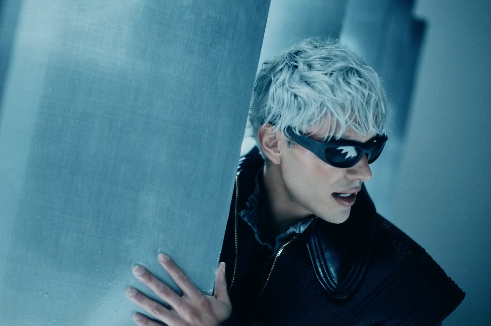 Angie; ツ tweet media