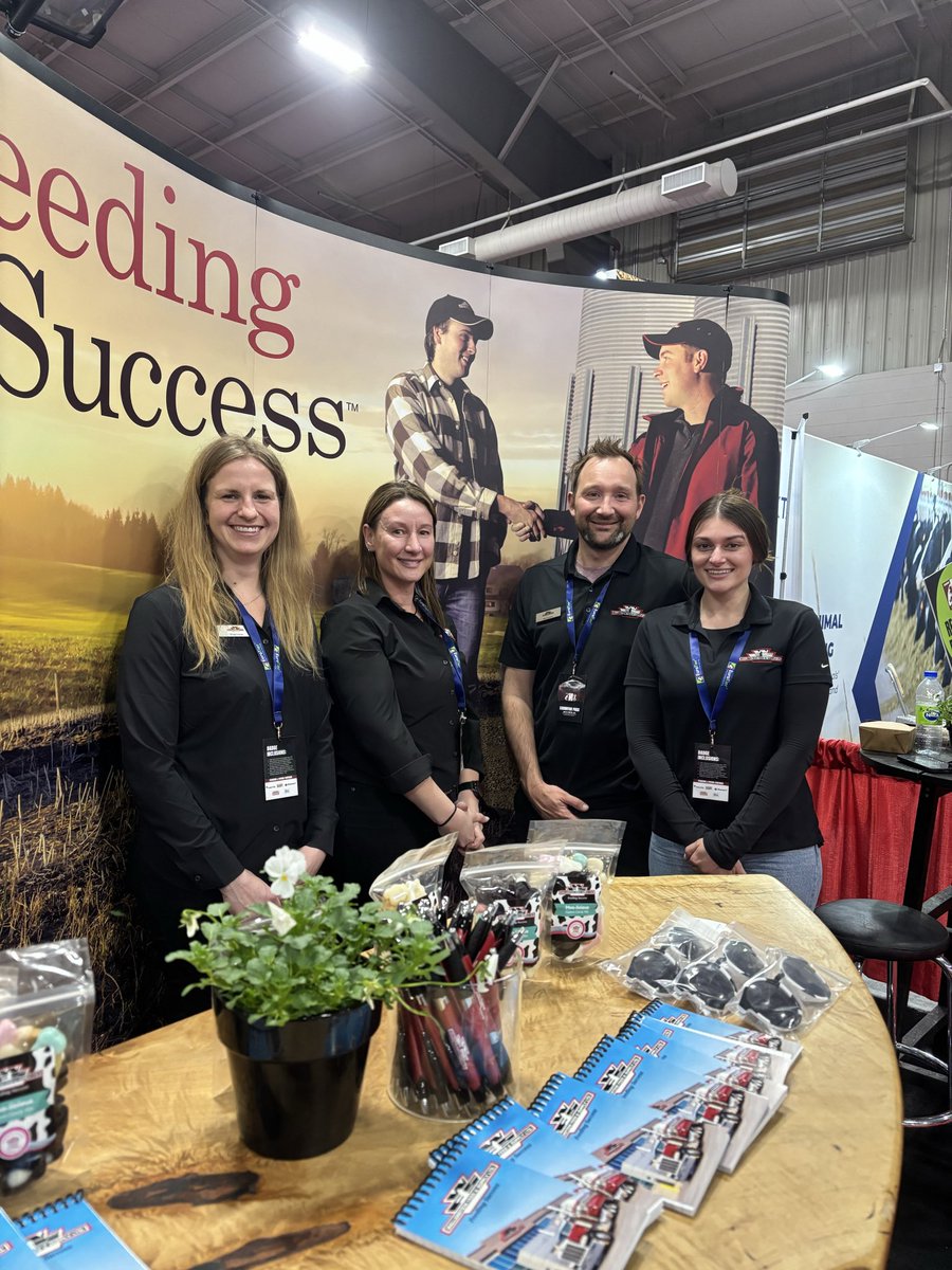 WallensteinFeed's tweet photo. 👏 Thank you to everyone who showed up in Stratford this week and helped make the 2026 Canadian Dairy XPO such a success!

🤝 Our team is always thankful for an opportunity to not only reconnect with our customers and industry partners, but meet new ones as well. 🐮 🐄 https://t.co/JXC7WfajyN