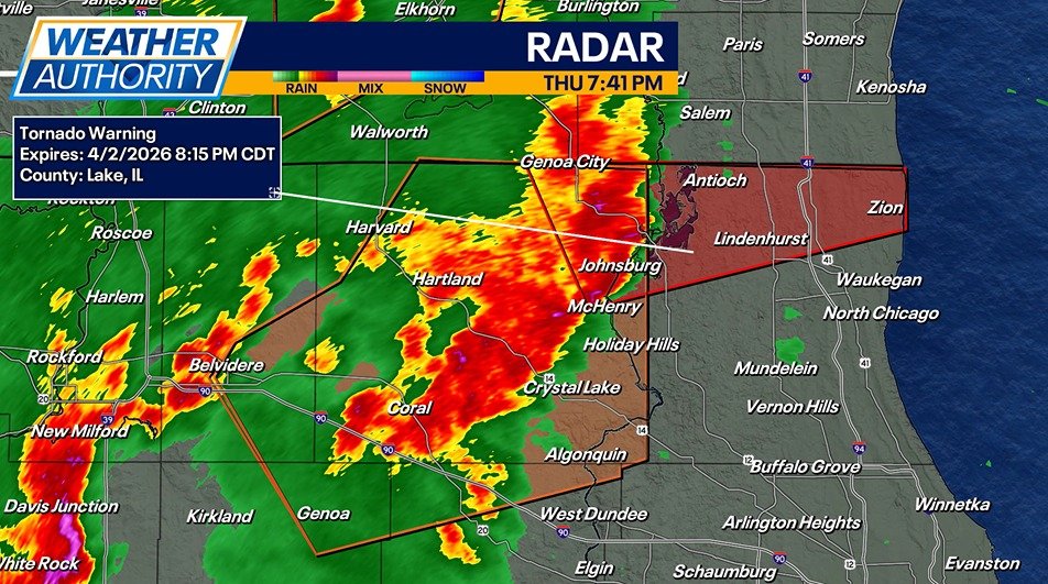 EmilyWahls's tweet photo. TORNADO WARNING: NE MCHENRY &amp; NORTHERN LAKE (IL)

SEEK SHELTER IF IN RED BOX!!! Severe thunderstorms capable of producing both tornadoes and extensive straight line wind damage were located along a line extending from near Hebron to McHenry, moving east at 45 mph https://t.co/ln1xank3Fz