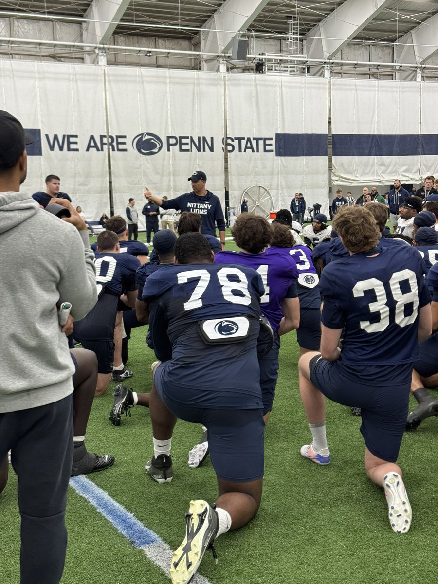 Ali Johnson tweet media