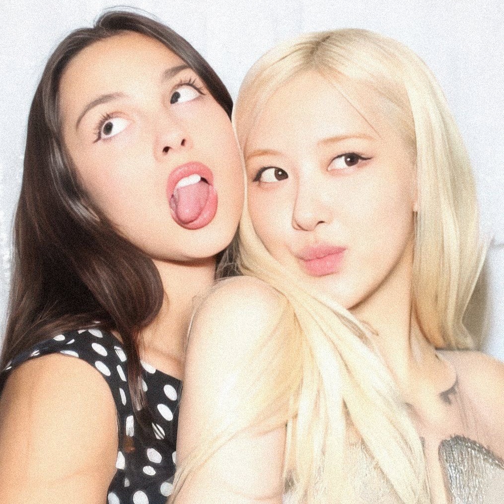 ROSÉ le ha dado me gusta al anuncio en Instagram del tercer álbum de Olivia Rodrigo 🩷