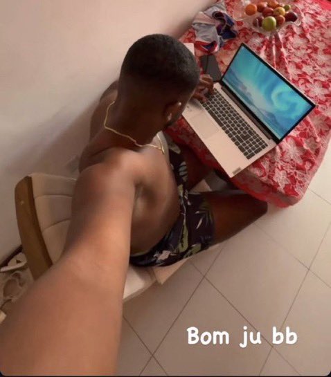 izbela🪼 tweet media