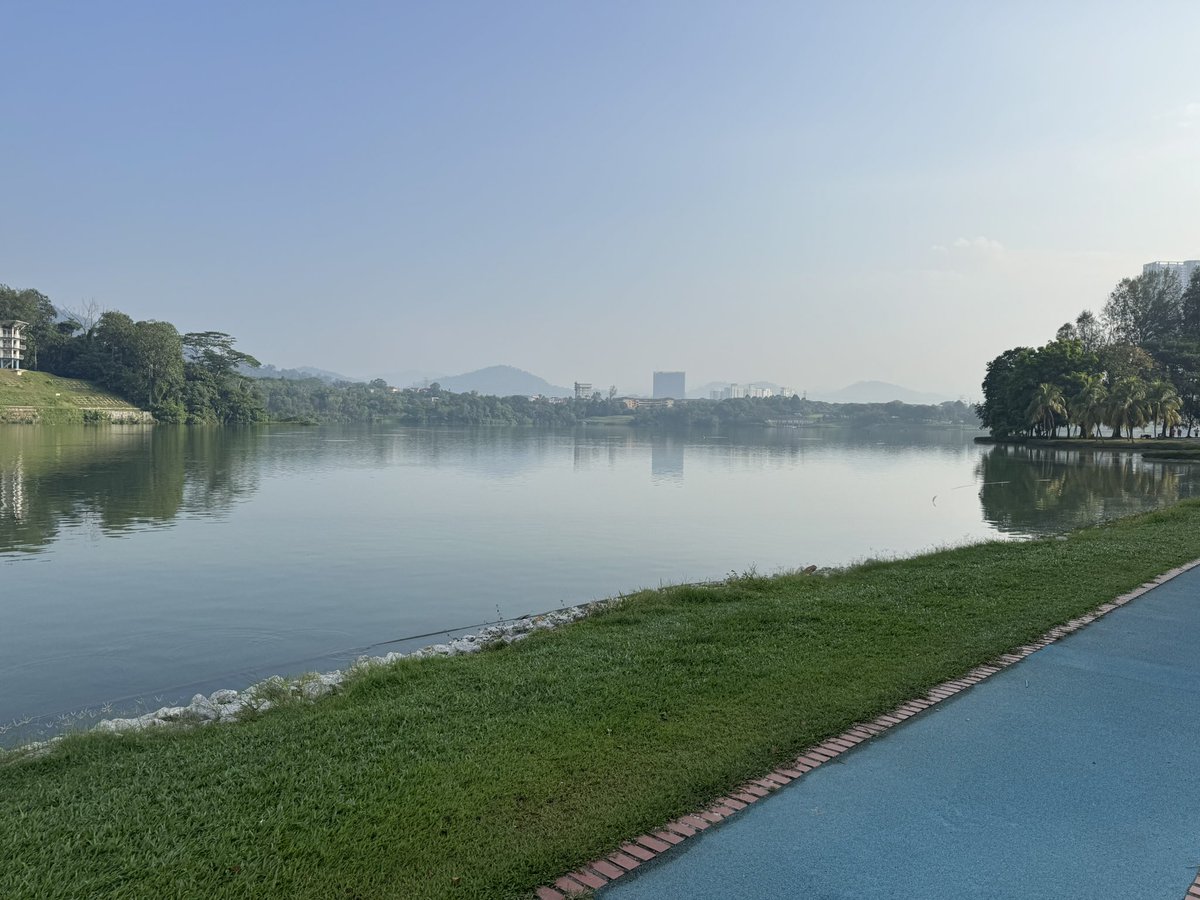 CAPITAL E tweet media