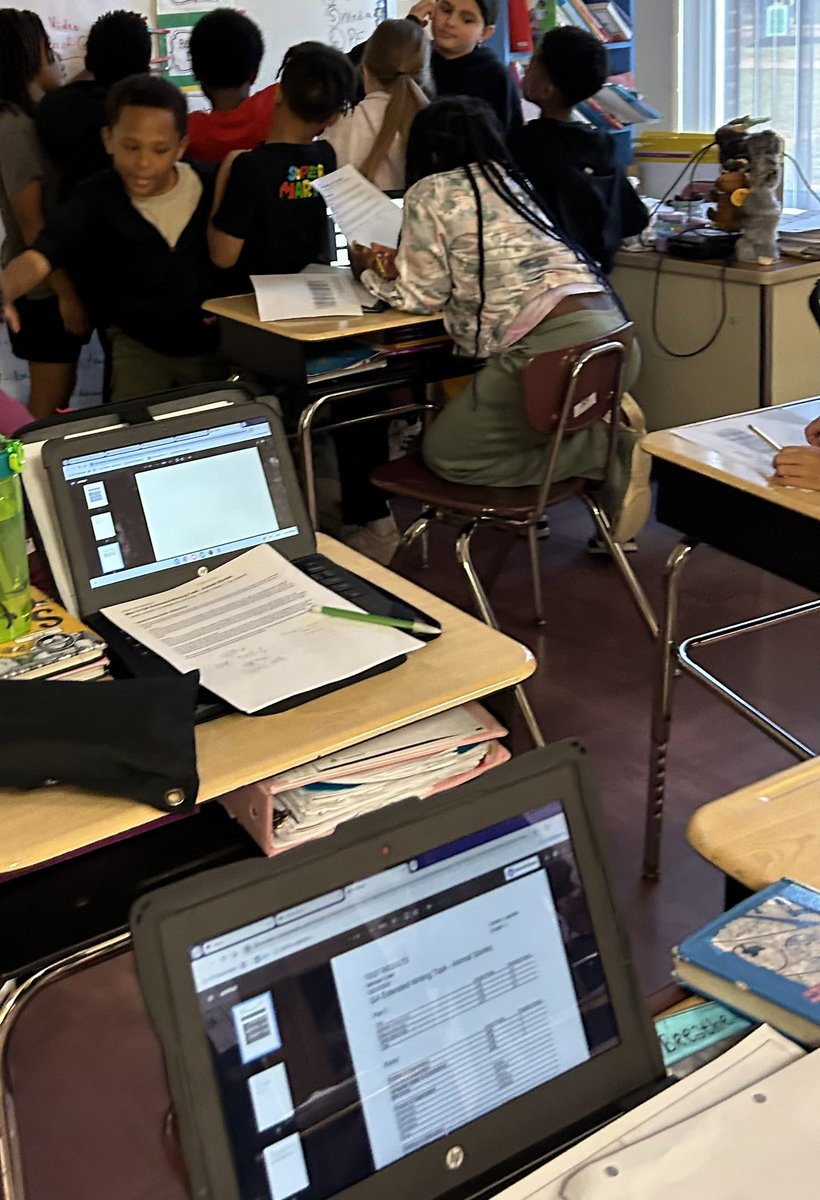 LandryRCE's tweet image. When the Write Score Data email comes before your teacher gets to work and you’re already self-assessing  with your personalized rubric by 8:15, that’s immediate feedback! It also helps if you clip up for growth. 😆 @RCE_HCS #UnlockPotential #WeAreRacers